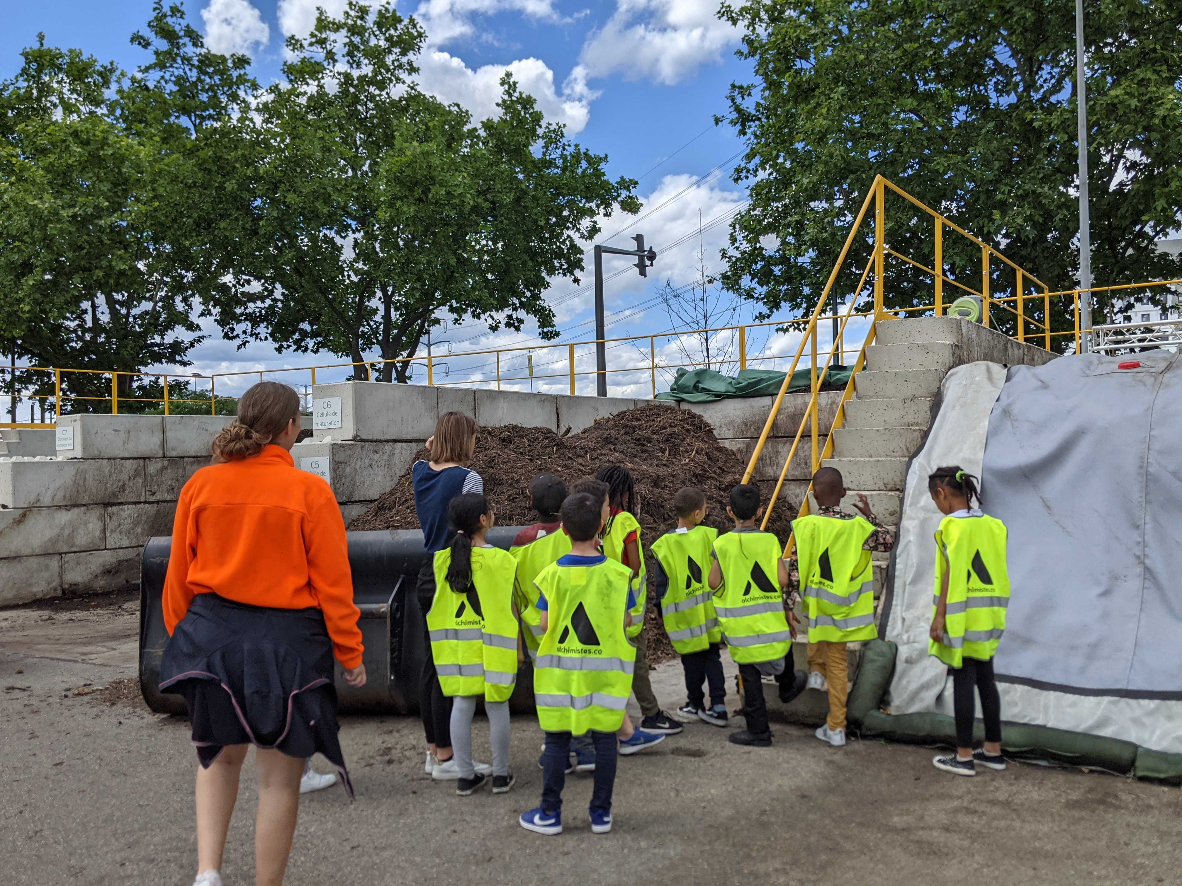 Visite site de compostage élèves école